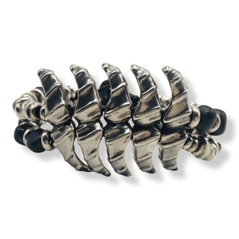 pulsera 1de50 colmillo negro