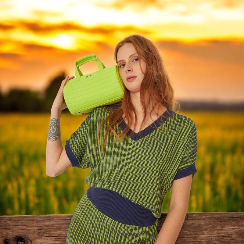 bolso-beuda-verde-acido-skfk-moda-diseño-logroño