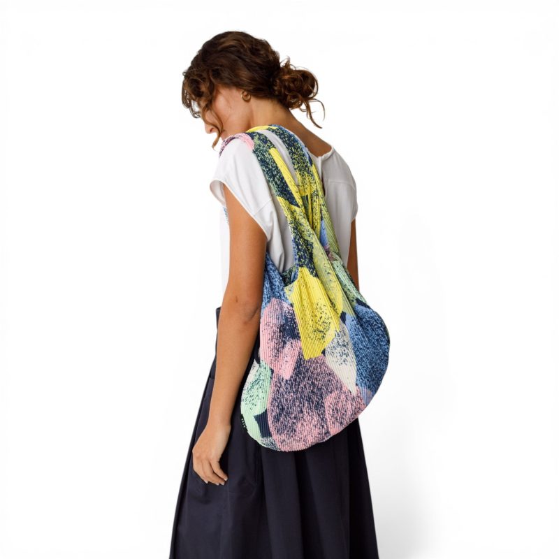 bolso-skfk-estampado-colores-plisado-zelai